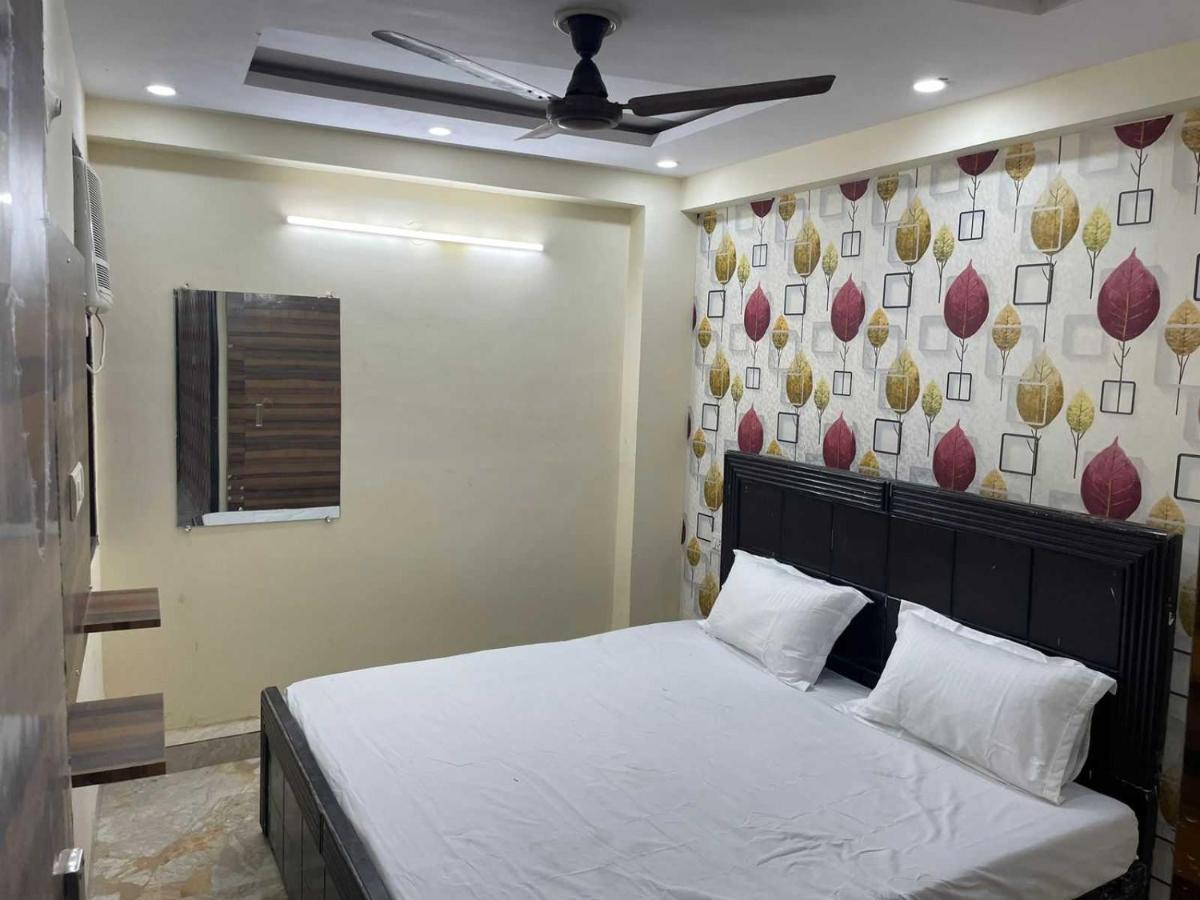 Hotel O Devansh Inn Neu-Delhi Exterior foto
